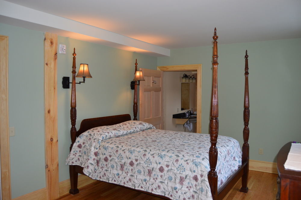 The Chipman Inn Ripton Екстер'єр фото