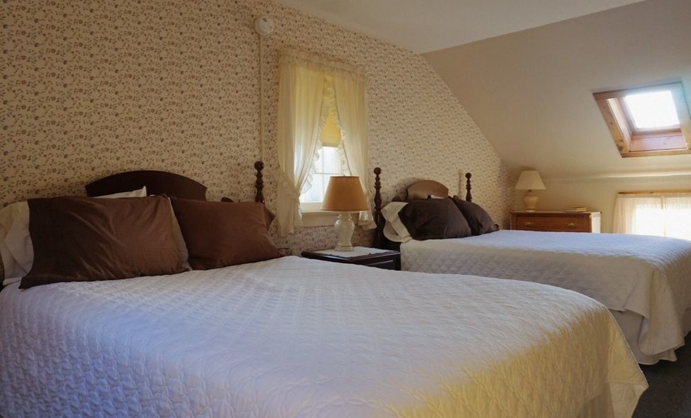 The Chipman Inn Ripton Екстер'єр фото